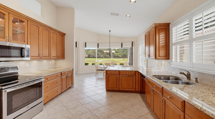 Palm Harbor, Florida 34685, 2 Bedroom Bedrooms, ,2 Bathroombathrooms,Residential,For Sale,Silk Oak,0,Mfrtb8540074