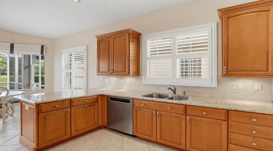Palm Harbor, Florida 34685, 2 Bedroom Bedrooms, ,2 Bathroombathrooms,Residential,For Sale,Silk Oak,0,Mfrtb8540074