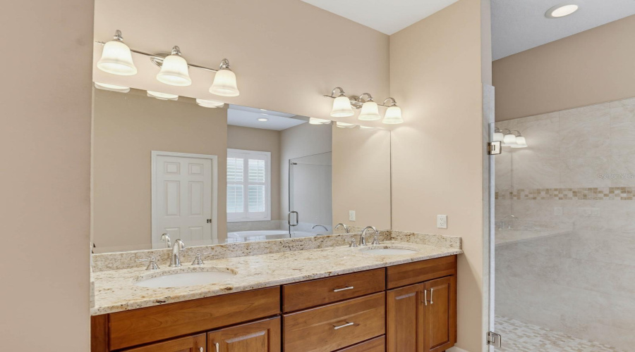 Palm Harbor, Florida 34685, 2 Bedroom Bedrooms, ,2 Bathroombathrooms,Residential,For Sale,Silk Oak,0,Mfrtb8540074