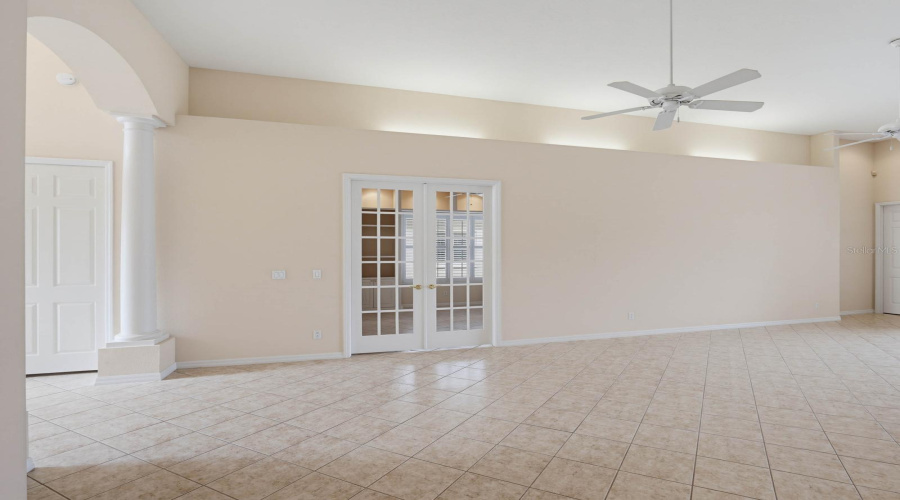 Palm Harbor, Florida 34685, 2 Bedroom Bedrooms, ,2 Bathroombathrooms,Residential,For Sale,Silk Oak,0,Mfrtb8540074