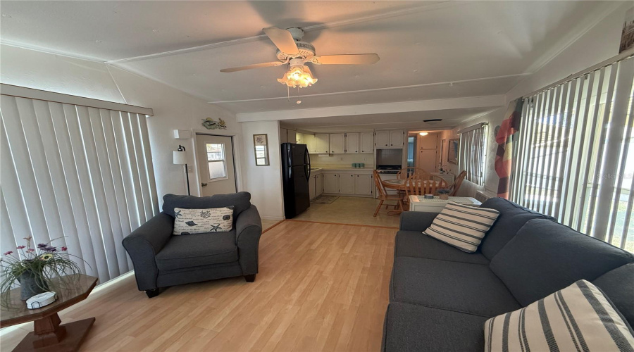 Largo, Florida 33778, 1 Bedroom Bedrooms, ,1 Bathroombathrooms,Residential,For Sale,Seminole,0,Mfrtb8514198