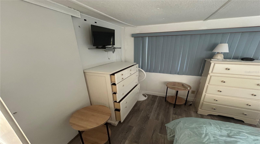Largo, Florida 33778, 1 Bedroom Bedrooms, ,1 Bathroombathrooms,Residential,For Sale,Seminole,0,Mfrtb8514198