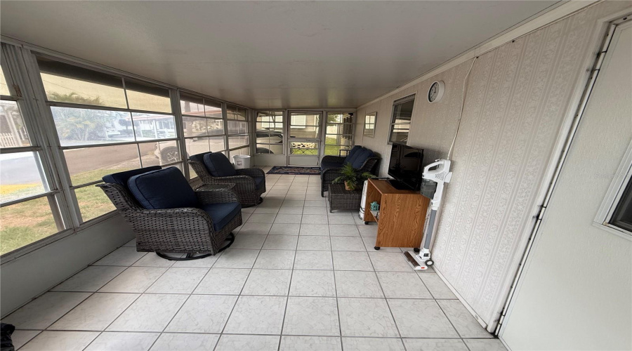 Screened In Lanai