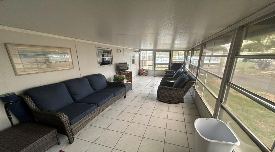 Largo, Florida 33778, 1 Bedroom Bedrooms, ,1 Bathroombathrooms,Residential,For Sale,Seminole,0,Mfrtb8514198