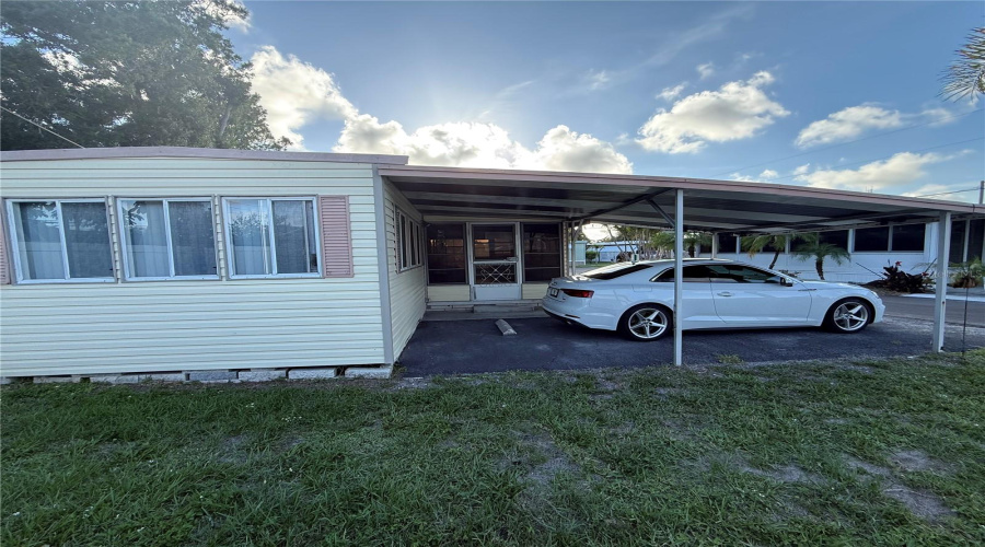 Largo, Florida 33778, 1 Bedroom Bedrooms, ,1 Bathroombathrooms,Residential,For Sale,Seminole,0,Mfrtb8514198