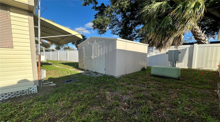 Largo, Florida 33778, 1 Bedroom Bedrooms, ,1 Bathroombathrooms,Residential,For Sale,Seminole,0,Mfrtb8514198