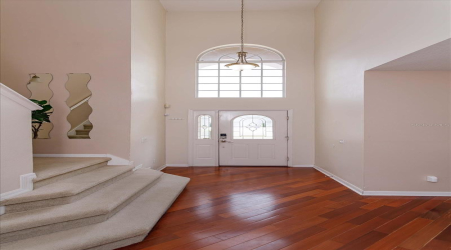 Front Entrance/Foyer