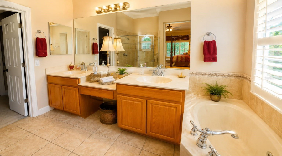 Kissimmee, Florida 34744, 4 Bedroom Bedrooms, ,3 Bathroombathrooms,Residential,For Sale,Bridgets,0,Mfrs5154057