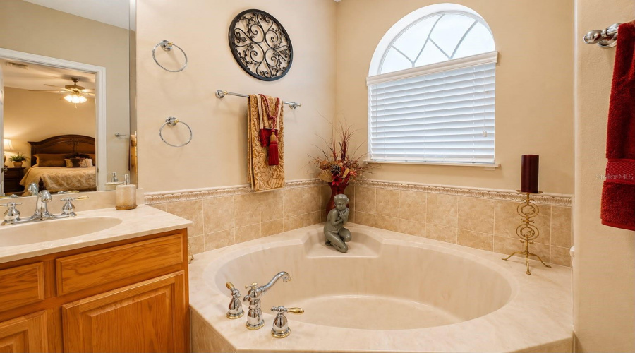 Kissimmee, Florida 34744, 4 Bedroom Bedrooms, ,3 Bathroombathrooms,Residential,For Sale,Bridgets,0,Mfrs5154057