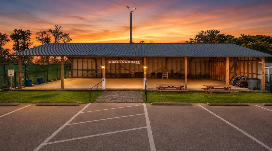 Kissimmee, Florida 34744, 4 Bedroom Bedrooms, ,3 Bathroombathrooms,Residential,For Sale,Bridgets,0,Mfrs5154057