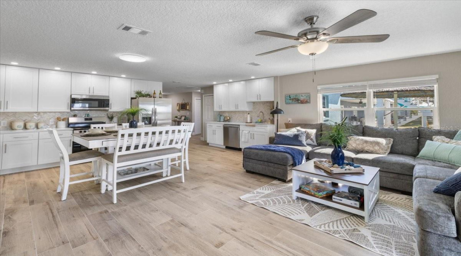 Hernando Beach, Florida 34607, 4 Bedroom Bedrooms, ,2 Bathroombathrooms,Residential,For Sale,Tampico,0,Mfrtb8536742