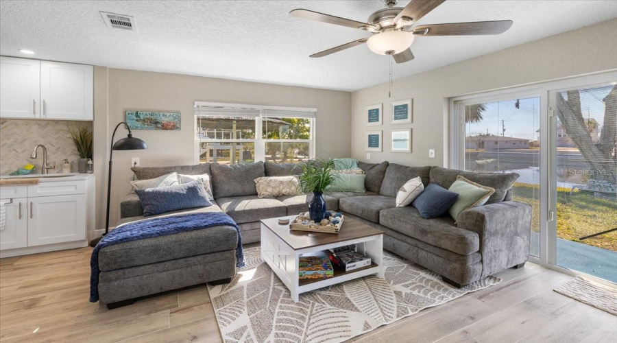 Hernando Beach, Florida 34607, 4 Bedroom Bedrooms, ,2 Bathroombathrooms,Residential,For Sale,Tampico,0,Mfrtb8536742