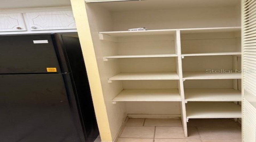 Kitchen - Lots Of Storage