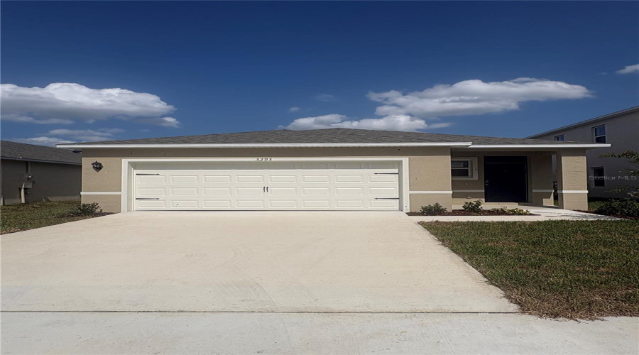Ocoee, Florida 34761, 4 Bedroom Bedrooms, ,2 Bathroombathrooms,Residential,For Sale,Spineywood,0,Mfro6411692