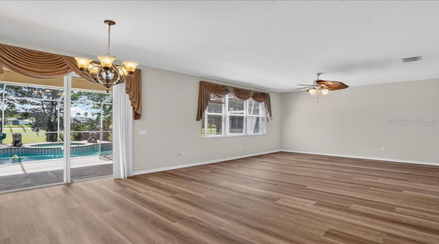 Tampa, Florida 33647, 4 Bedroom Bedrooms, ,3 Bathroombathrooms,Residential,For Sale,Lucaya,0,Mfra4703986