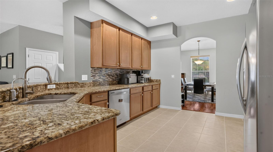 Orlando, Florida 32829, 4 Bedroom Bedrooms, ,3 Bathroombathrooms,Residential,For Sale,Chelsea Harbour,0,Mfro6420364