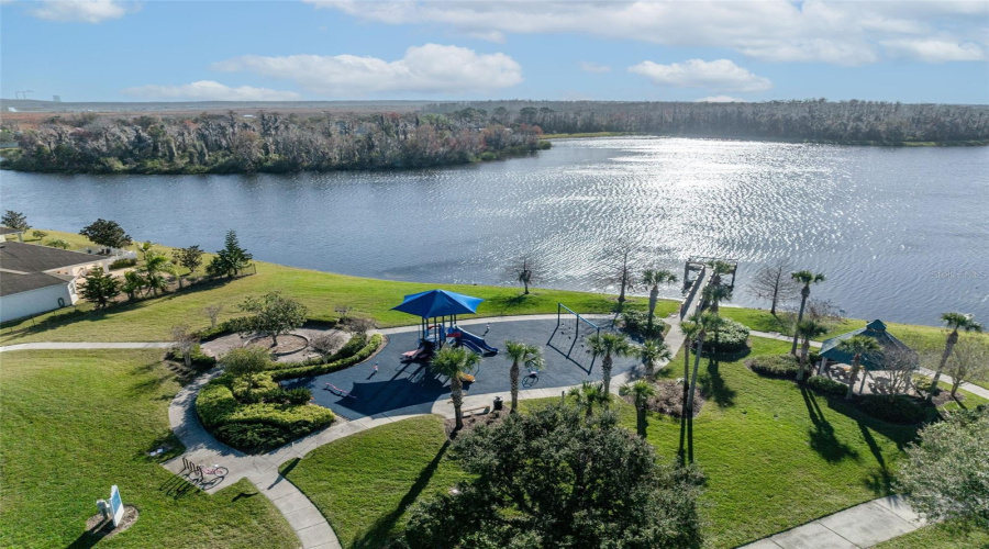 Orlando, Florida 32829, 4 Bedroom Bedrooms, ,3 Bathroombathrooms,Residential,For Sale,Chelsea Harbour,0,Mfro6420364