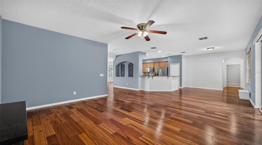 Orlando, Florida 32829, 4 Bedroom Bedrooms, ,3 Bathroombathrooms,Residential,For Sale,Chelsea Harbour,0,Mfro6420364