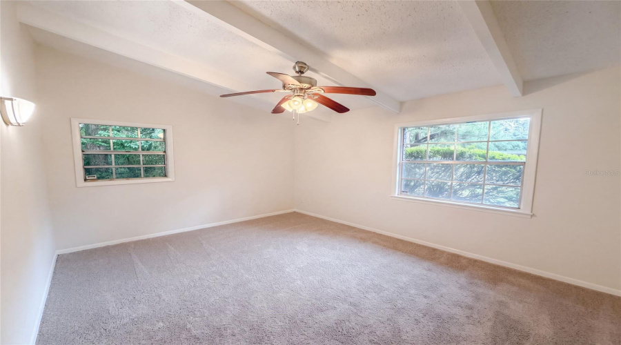 Gainesville, Florida 32609, 4 Bedroom Bedrooms, ,2 Bathroombathrooms,Residential,For Sale,31St,0,Mfro6430344