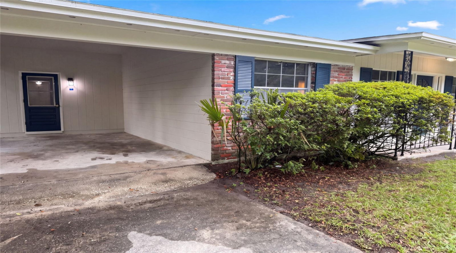 Gainesville, Florida 32609, 4 Bedroom Bedrooms, ,2 Bathroombathrooms,Residential,For Sale,31St,0,Mfro6430344