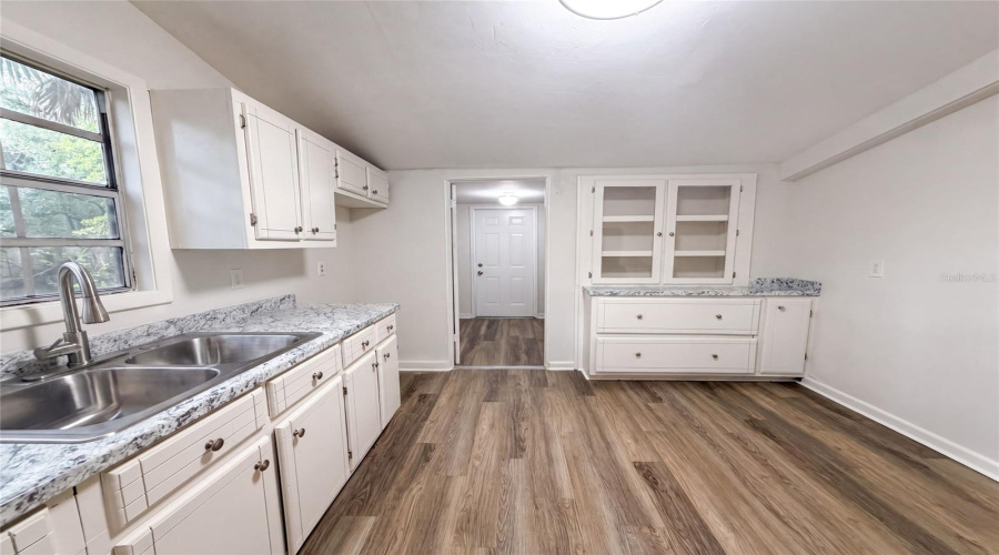 Gainesville, Florida 32609, 4 Bedroom Bedrooms, ,2 Bathroombathrooms,Residential,For Sale,31St,0,Mfro6430344