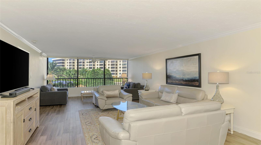 Sarasota, Florida 34242, 2 Bedroom Bedrooms, ,2 Bathroombathrooms,Residential,For Sale,Midnight Pass,0,Mfrn6144235