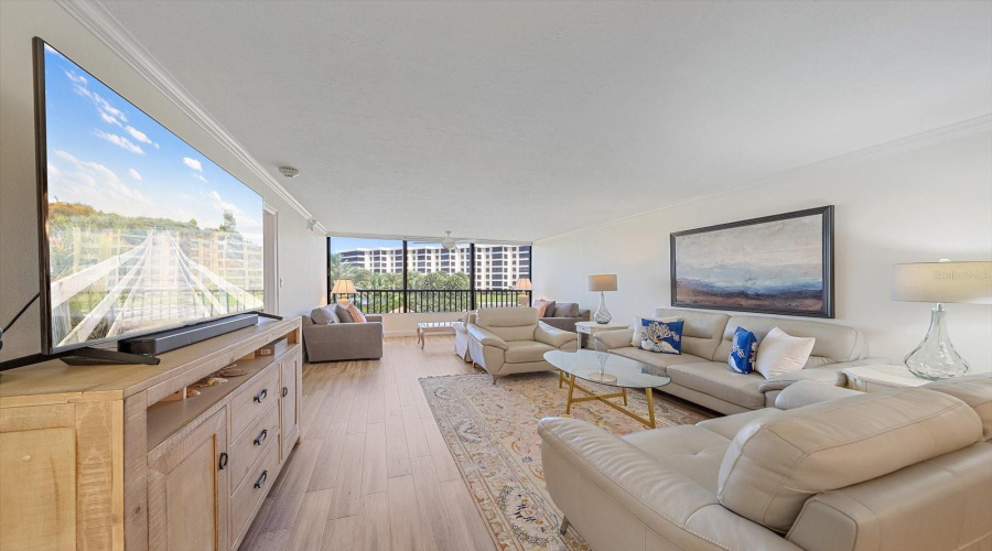 Sarasota, Florida 34242, 2 Bedroom Bedrooms, ,2 Bathroombathrooms,Residential,For Sale,Midnight Pass,0,Mfrn6144235