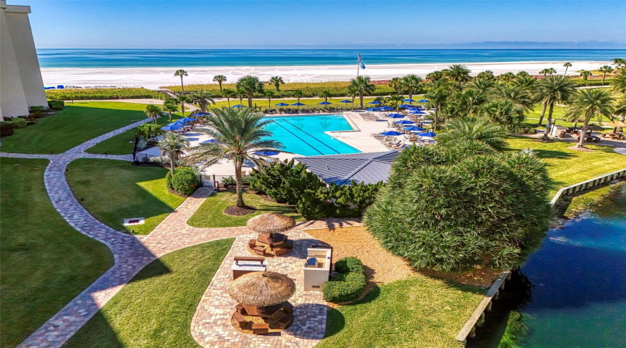 Sarasota, Florida 34242, 2 Bedroom Bedrooms, ,2 Bathroombathrooms,Residential,For Sale,Midnight Pass,0,Mfrn6144235