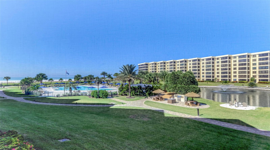 Sarasota, Florida 34242, 2 Bedroom Bedrooms, ,2 Bathroombathrooms,Residential,For Sale,Midnight Pass,0,Mfrn6144235