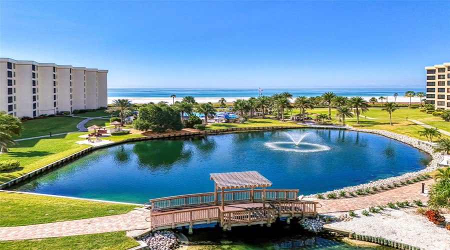Sarasota, Florida 34242, 2 Bedroom Bedrooms, ,2 Bathroombathrooms,Residential,For Sale,Midnight Pass,0,Mfrn6144235