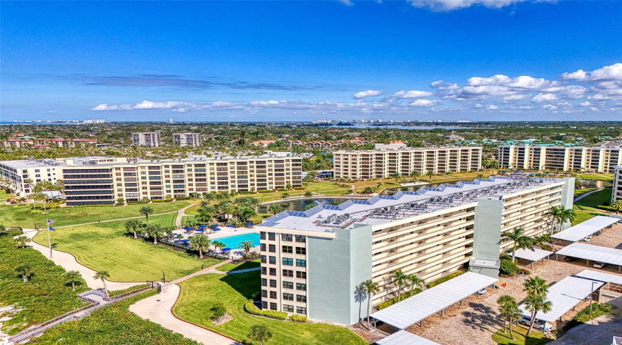 Sarasota, Florida 34242, 2 Bedroom Bedrooms, ,2 Bathroombathrooms,Residential,For Sale,Midnight Pass,0,Mfrn6144235