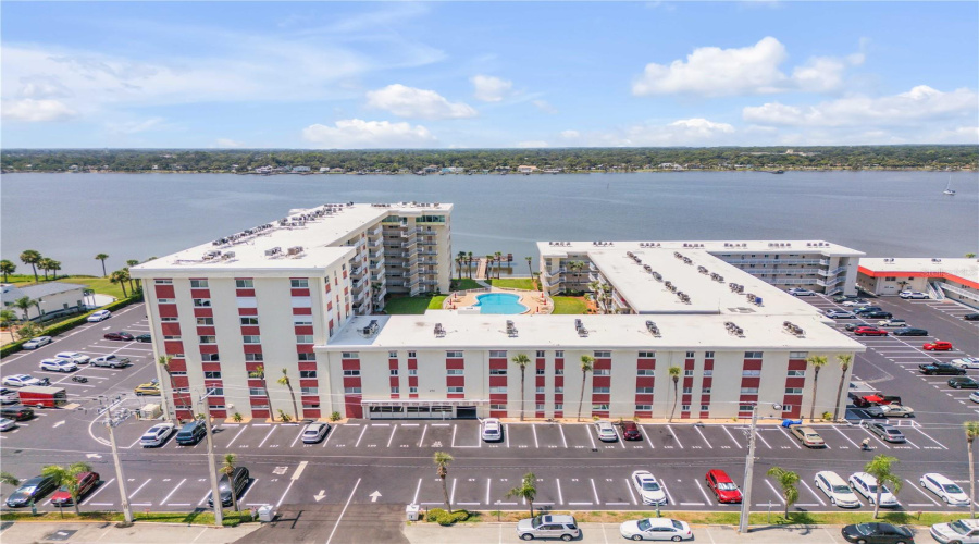Daytona Beach, Florida 32118, 1 Bedroom Bedrooms, ,1 Bathroombathrooms,Residential,For Sale,Halifax,0,Mfrns1089063