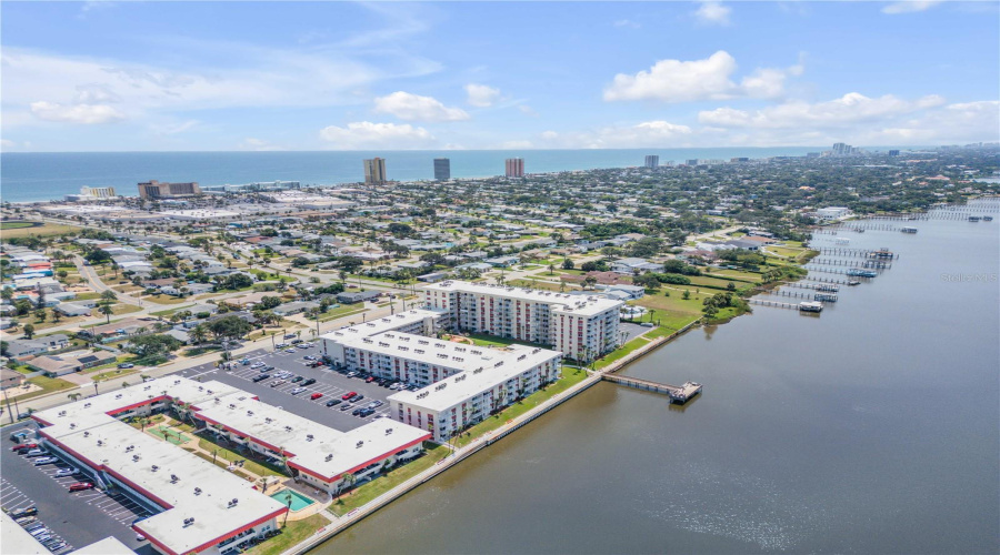 Daytona Beach, Florida 32118, 1 Bedroom Bedrooms, ,1 Bathroombathrooms,Residential,For Sale,Halifax,0,Mfrns1089063