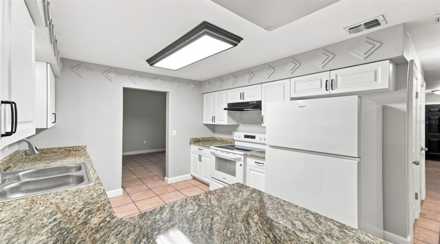 Altamonte Springs, Florida 32714, 5 Bedroom Bedrooms, ,3 Bathroombathrooms,Residential,For Sale,La Salle,0,Mfrv4950854