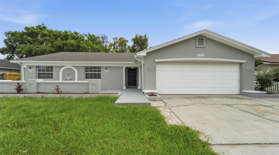 Altamonte Springs, Florida 32714, 5 Bedroom Bedrooms, ,3 Bathroombathrooms,Residential,For Sale,La Salle,0,Mfrv4950854