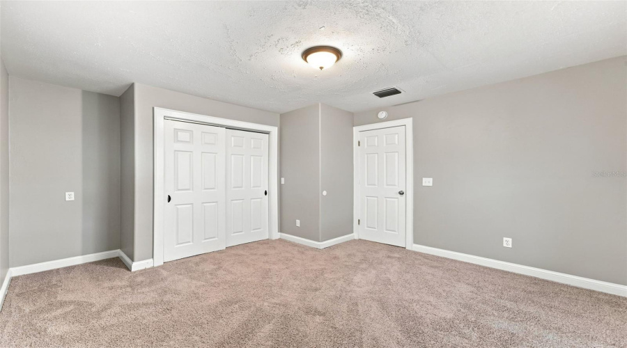 Altamonte Springs, Florida 32714, 5 Bedroom Bedrooms, ,3 Bathroombathrooms,Residential,For Sale,La Salle,0,Mfrv4950854