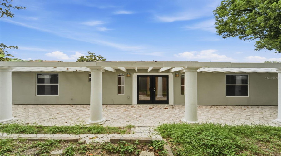 Altamonte Springs, Florida 32714, 5 Bedroom Bedrooms, ,3 Bathroombathrooms,Residential,For Sale,La Salle,0,Mfrv4950854