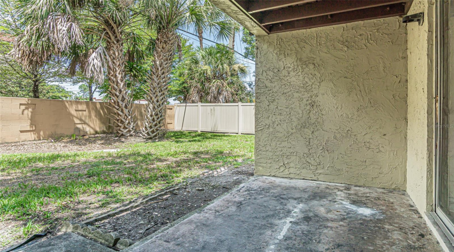 Clearwater, Florida 33764, 2 Bedroom Bedrooms, ,1 Bathroombathrooms,Residential,For Sale,East Bay,0,Mfrtb8541364