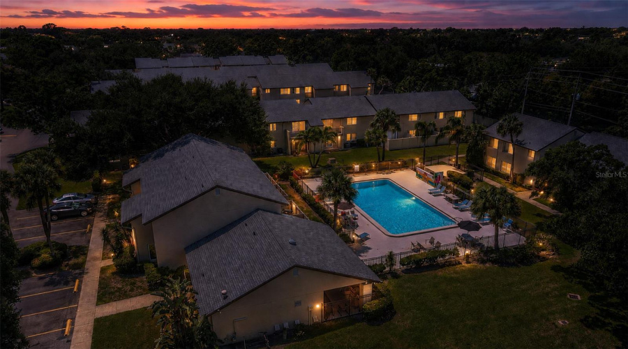 Clearwater, Florida 33764, 2 Bedroom Bedrooms, ,1 Bathroombathrooms,Residential,For Sale,East Bay,0,Mfrtb8541364