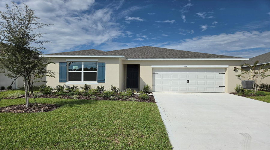 Daytona Beach, Florida 32124, 5 Bedroom Bedrooms, ,3 Bathroombathrooms,Residential,For Sale,Champion Rdg,0,Mfro6400621