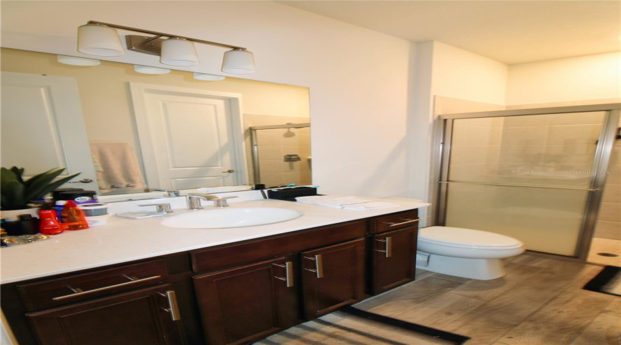 Winter Garden, Florida 34787, 5 Bedroom Bedrooms, ,4 Bathroombathrooms,Residential,For Sale,Hanging Tide,0,Mfrs5141634