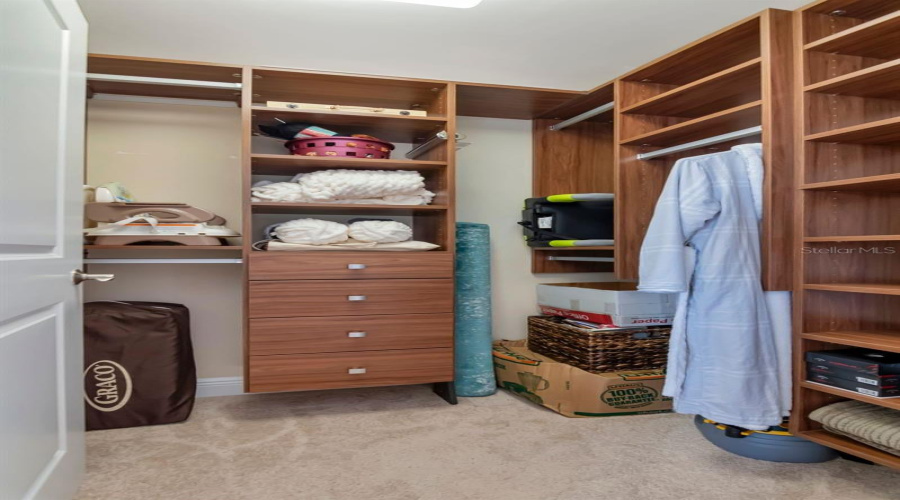 Custom Closets