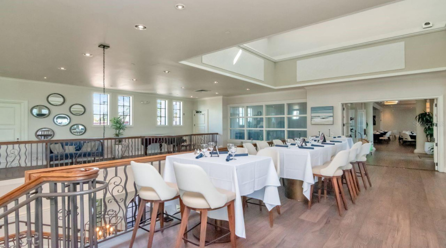 Bay Club Lounge