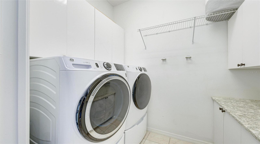 Bradenton, Florida 34208, 3 Bedroom Bedrooms, ,3 Bathroombathrooms,Residential,For Sale,Spinnaker,0,Mfra4683560