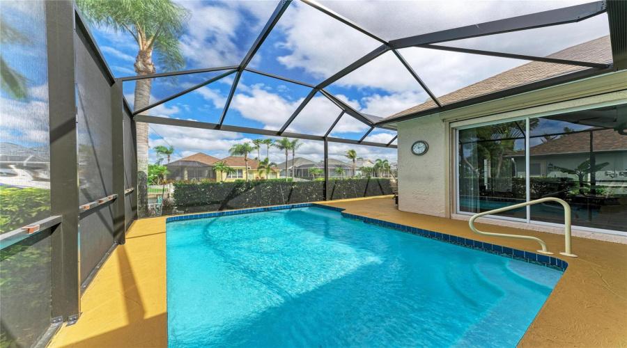 Bradenton, Florida 34208, 3 Bedroom Bedrooms, ,3 Bathroombathrooms,Residential,For Sale,Spinnaker,0,Mfra4683560