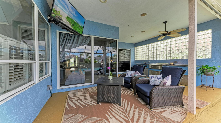 Bradenton, Florida 34208, 3 Bedroom Bedrooms, ,3 Bathroombathrooms,Residential,For Sale,Spinnaker,0,Mfra4683560