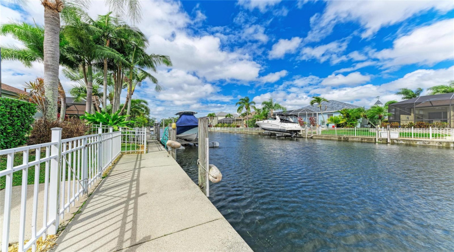 Bradenton, Florida 34208, 3 Bedroom Bedrooms, ,3 Bathroombathrooms,Residential,For Sale,Spinnaker,0,Mfra4683560