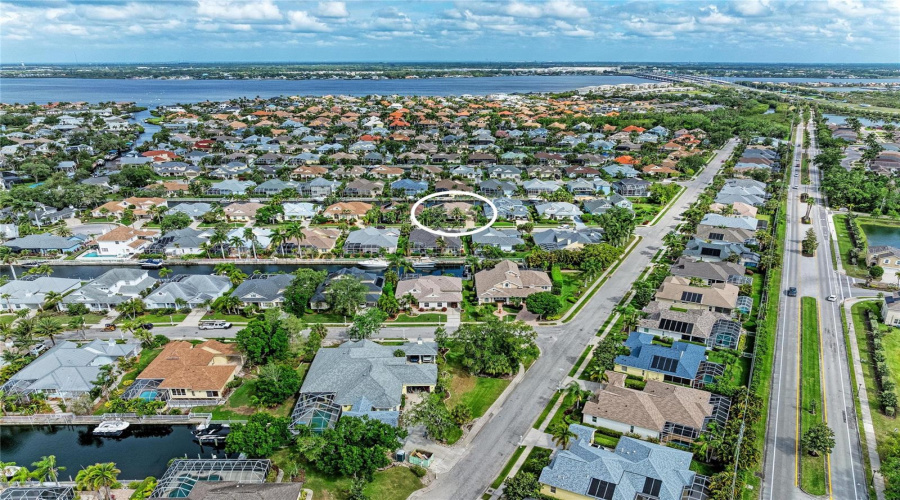 Bradenton, Florida 34208, 3 Bedroom Bedrooms, ,3 Bathroombathrooms,Residential,For Sale,Spinnaker,0,Mfra4683560