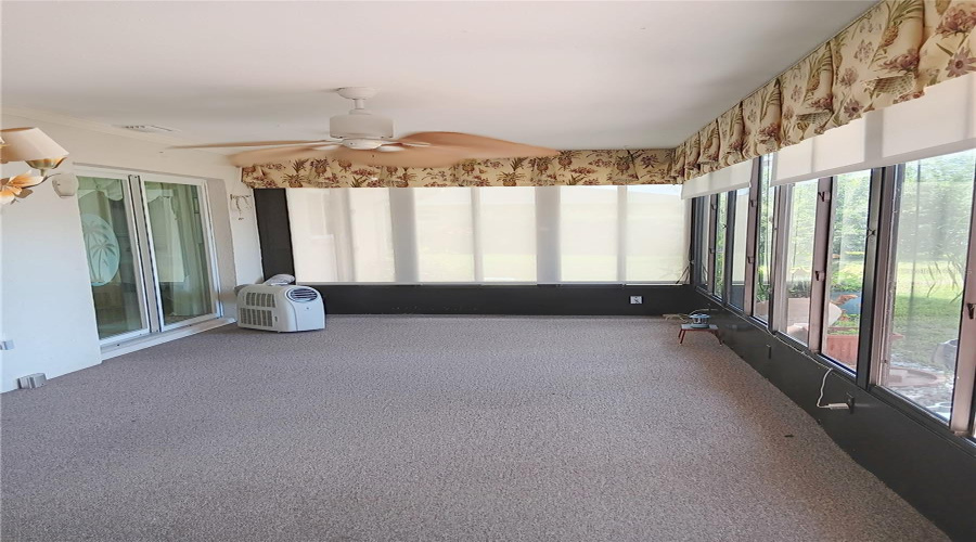 Lanai Overlooking Back