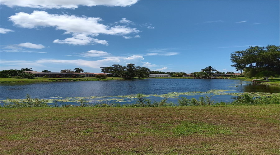 Venice, Florida 34293, 3 Bedroom Bedrooms, ,2 Bathroombathrooms,Residential,For Sale,Gondola,0,Mfrn6145144